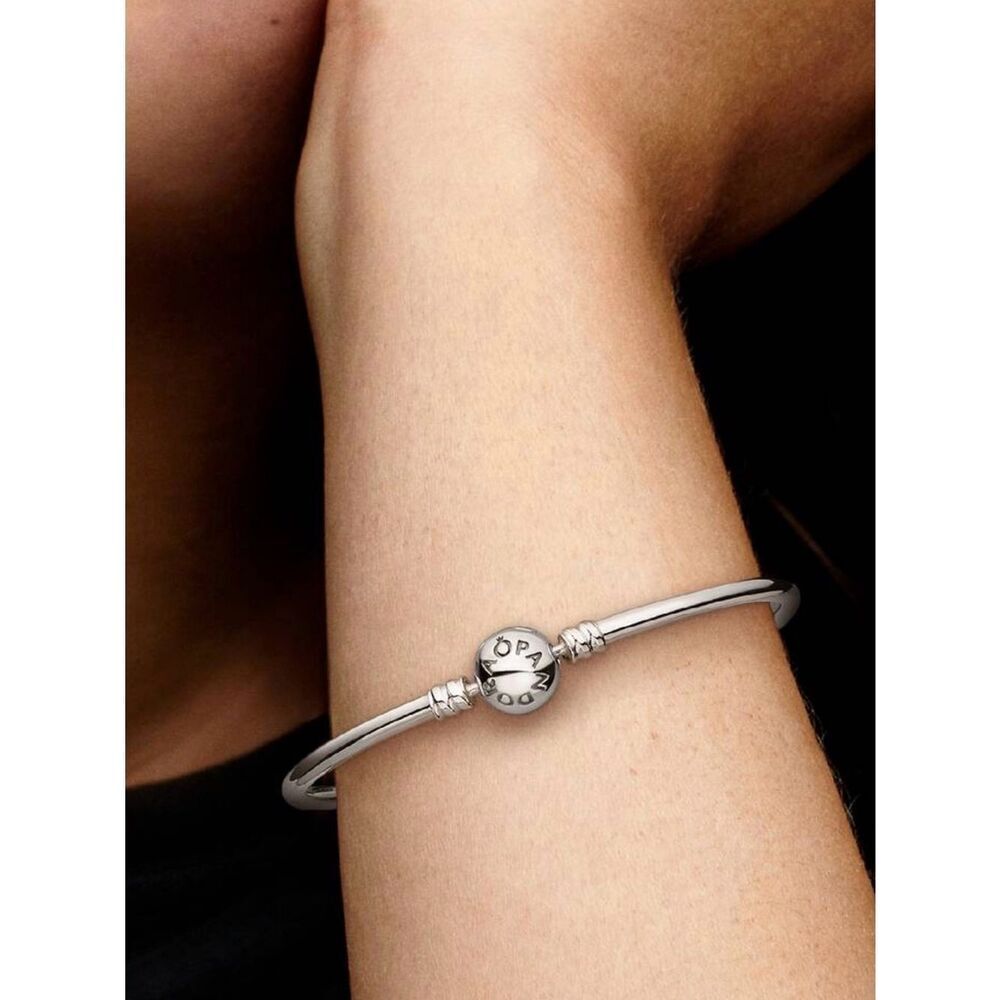 NEW! Pandora Logo Clasp Bangle ALE 925 Sterling Silver 8.3”